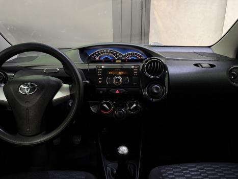 TOYOTA Etios Hatch 1.5 16V 4P FLEX XS, Foto 9