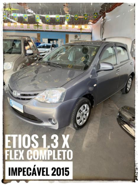 TOYOTA Etios Hatch 1.3 16V 4P FLEX X, Foto 3