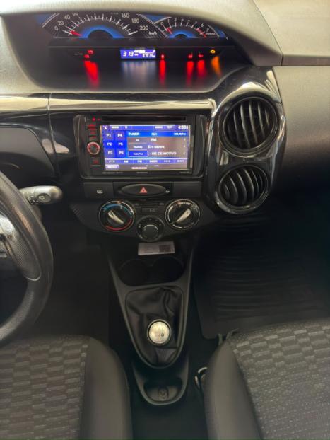 TOYOTA Etios Hatch 1.3 16V 4P FLEX X, Foto 10