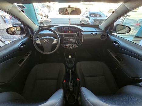 TOYOTA Etios Hatch 1.3 16V 4P FLEX X, Foto 7