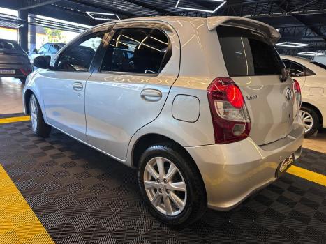 TOYOTA Etios Hatch 1.5 16V 4P FLEX X PLUS AUTOM�TICO, Foto 4