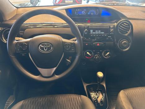 TOYOTA Etios Hatch 1.5 16V 4P FLEX X PLUS AUTOM�TICO, Foto 10