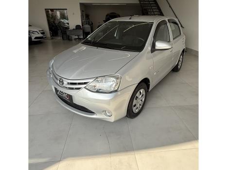 TOYOTA Etios Hatch 1.3 16V 4P FLEX X, Foto 3