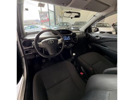 TOYOTA Etios Hatch 1.3 16V 4P FLEX X, Foto 9