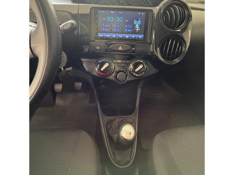 TOYOTA Etios Hatch 1.3 16V 4P FLEX X, Foto 16