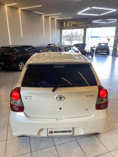 TOYOTA Etios Hatch 1.5 16V 4P FLEX X PLUS, Foto 9