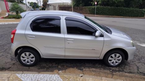 TOYOTA Etios Hatch 1.3 16V 4P FLEX X, Foto 7