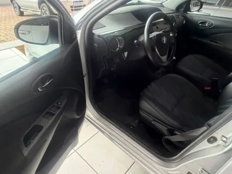 TOYOTA Etios Hatch 1.5 16V 4P FLEX XS, Foto 13