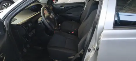TOYOTA Etios Hatch 1.3 16V 4P FLEX X, Foto 11