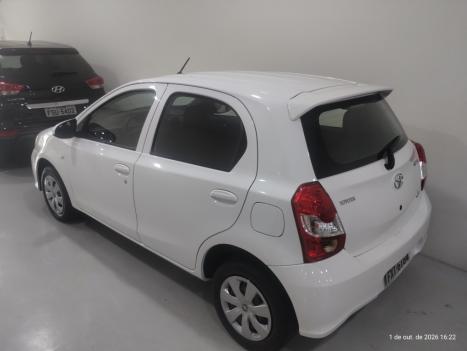 TOYOTA Etios Hatch 1.3 16V 4P FLEX X, Foto 7