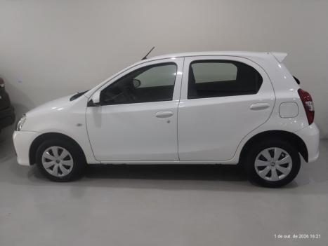 TOYOTA Etios Hatch 1.3 16V 4P FLEX X, Foto 9