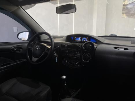 TOYOTA Etios Hatch 1.5 16V 4P FLEX XLS, Foto 6