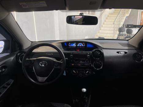 TOYOTA Etios Hatch 1.5 16V 4P FLEX XLS, Foto 9