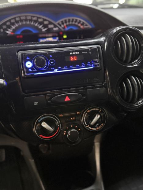 TOYOTA Etios Hatch 1.3 16V 4P FLEX X, Foto 12
