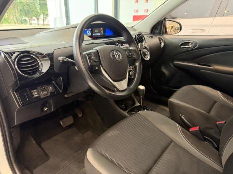 TOYOTA Etios Hatch 1.5 16V 4P FLEX X PLUS AUTOMÁTICO, Foto 10
