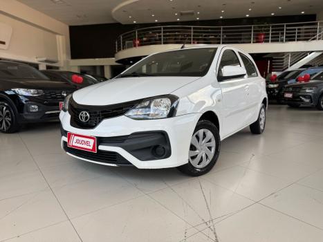 TOYOTA Etios Hatch 1.3 16V 4P FLEX X, Foto 1