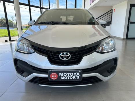 TOYOTA Etios Hatch 1.5 16V 4P FLEX X PLUS AUTOMÁTICO, Foto 5