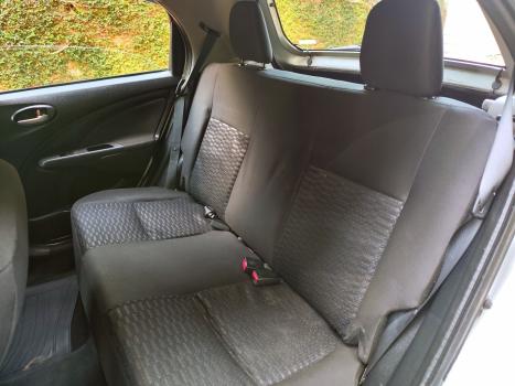 TOYOTA Etios Hatch , Foto 20