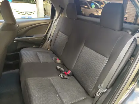 TOYOTA Etios Hatch , Foto 17