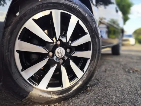 TOYOTA Etios Hatch , Foto 19