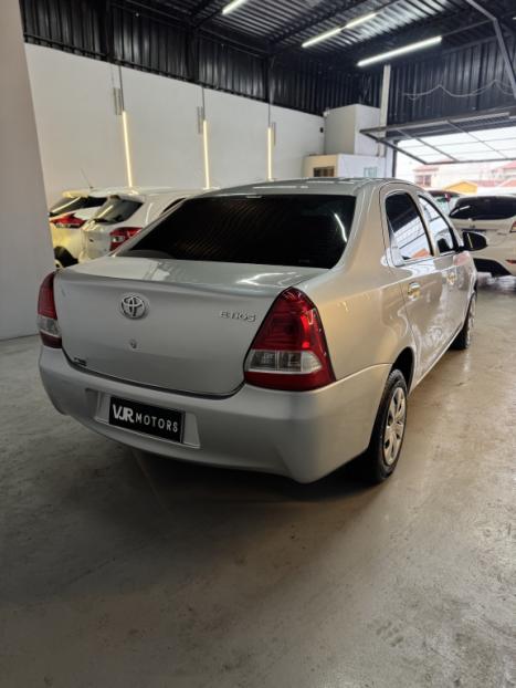 TOYOTA Etios Sedan 1.5 16V 4P FLEX XS, Foto 4