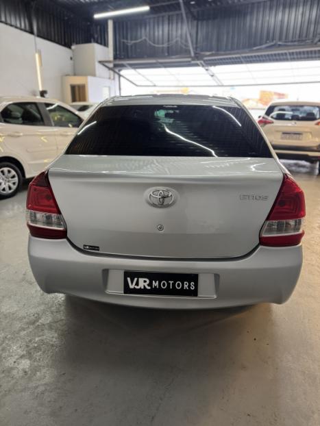 TOYOTA Etios Sedan 1.5 16V 4P FLEX XS, Foto 5
