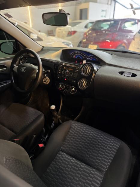 TOYOTA Etios Sedan 1.5 16V 4P FLEX XS, Foto 12