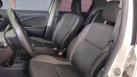TOYOTA Etios Sedan 1.5 16V 4P FLEX X PLUS AUTOMTICO, Foto 14