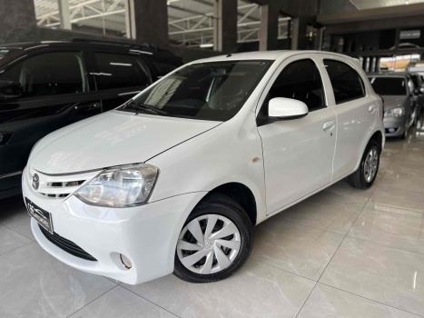 TOYOTA Etios Sedan 1.3 16V 4P FLEX X, Foto 2