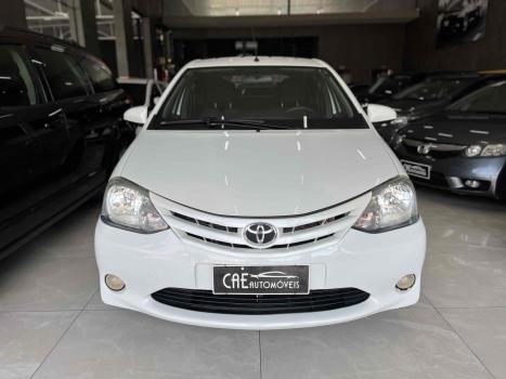 TOYOTA Etios Sedan 1.3 16V 4P FLEX X, Foto 3