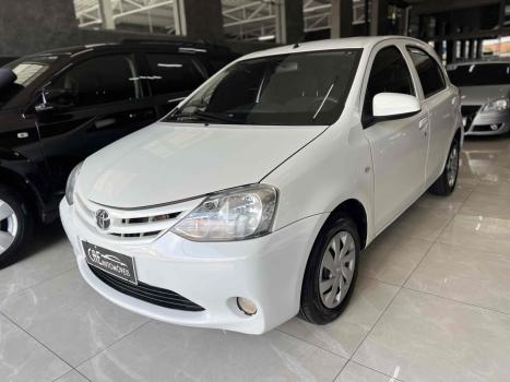 TOYOTA Etios Sedan 1.3 16V 4P FLEX X, Foto 12