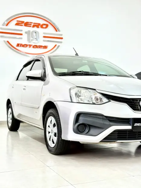 TOYOTA Etios Sedan 1.5 16V 4P FLEX XS AUTOMTICO, Foto 4