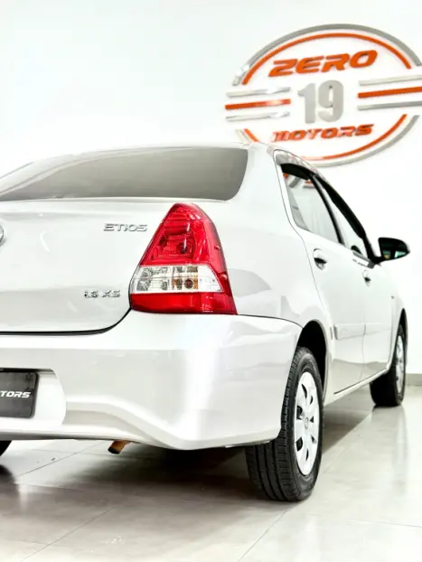 TOYOTA Etios Sedan 1.5 16V 4P FLEX XS AUTOMTICO, Foto 10