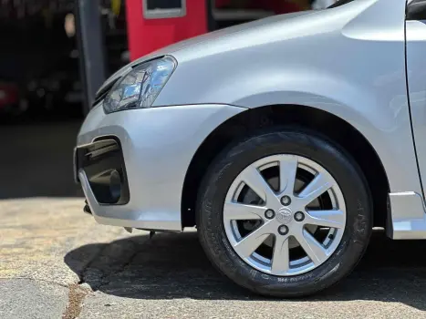 TOYOTA Etios Sedan 1.5 16V 4P FLEX XLS AUTOMTICO, Foto 7