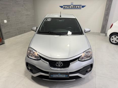 TOYOTA Etios Sedan 1.5 16V 4P FLEX PLATINUM AUTOM�TICO, Foto 2