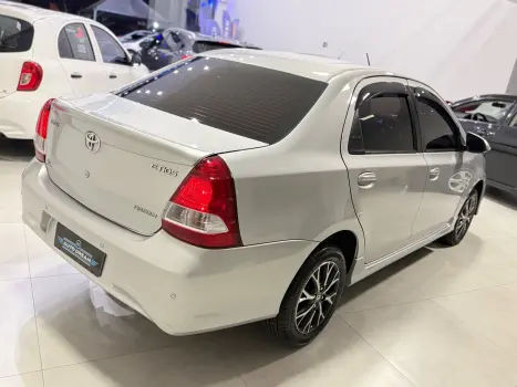 TOYOTA Etios Sedan 1.5 16V 4P FLEX PLATINUM AUTOM�TICO, Foto 6