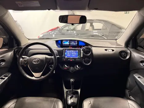 TOYOTA Etios Sedan 1.5 16V 4P FLEX PLATINUM AUTOM�TICO, Foto 9