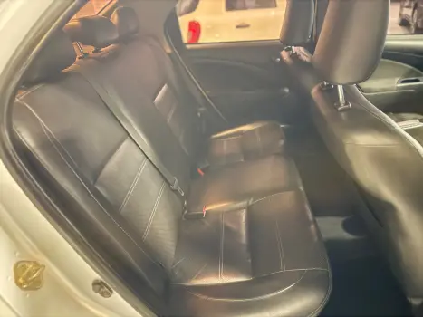 TOYOTA Etios Sedan 1.5 16V 4P FLEX PLATINUM AUTOM�TICO, Foto 11