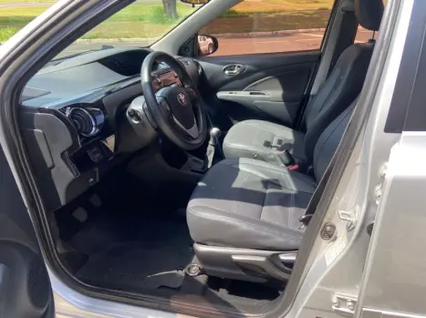 TOYOTA Etios Sedan 1.5 16V 4P FLEX XS, Foto 10