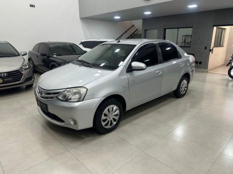 TOYOTA Etios Sedan 1.5 16V 4P FLEX X, Foto 3