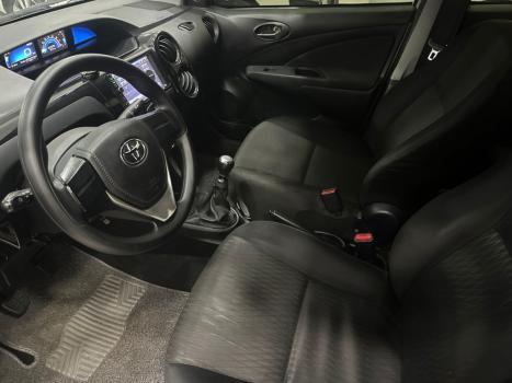 TOYOTA Etios Sedan 1.5 16V 4P FLEX X, Foto 8