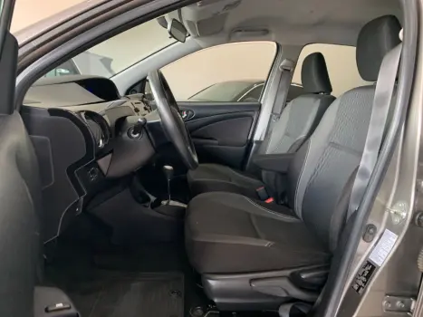 TOYOTA Etios Sedan 1.5 16V 4P FLEX X PLUS AUTOM�TICO, Foto 11
