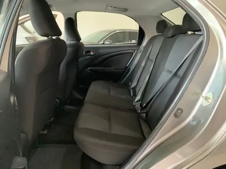 TOYOTA Etios Sedan 1.5 16V 4P FLEX X PLUS AUTOM�TICO, Foto 12