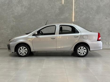 TOYOTA Etios Sedan 1.5 16V 4P FLEX X, Foto 4