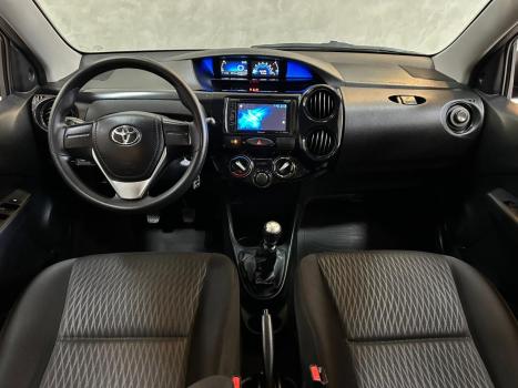TOYOTA Etios Sedan 1.5 16V 4P FLEX X, Foto 6