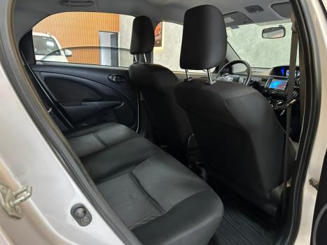TOYOTA Etios Sedan 1.5 16V 4P FLEX X, Foto 9