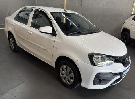 TOYOTA Etios Sedan 1.5 16V 4P FLEX X, Foto 2