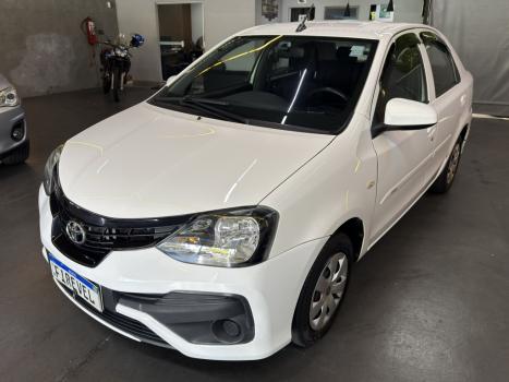 TOYOTA Etios Sedan 1.5 16V 4P FLEX X, Foto 3