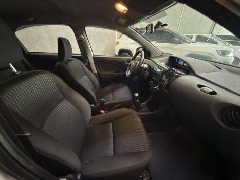 TOYOTA Etios Sedan 1.5 16V 4P FLEX X, Foto 8
