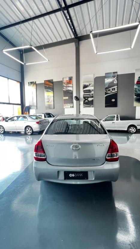 TOYOTA Etios Sedan 1.5 16V 4P FLEX XS, Foto 5